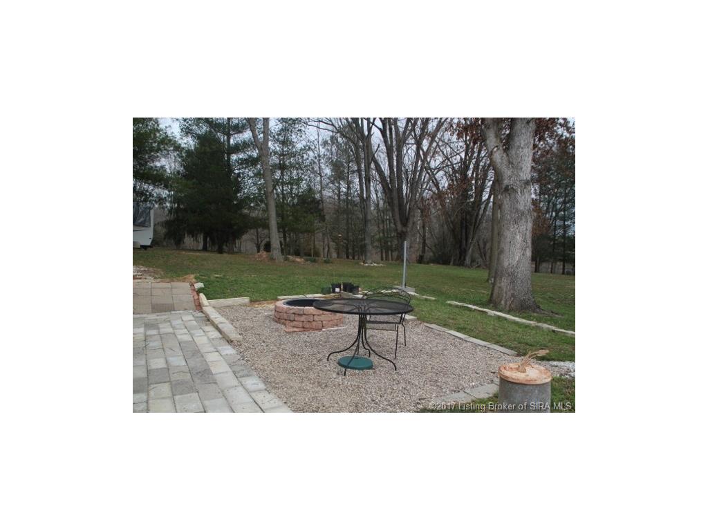5520 South State Road Pekin, IN 47165 - Photo 4 of 51 Gallery Image 4