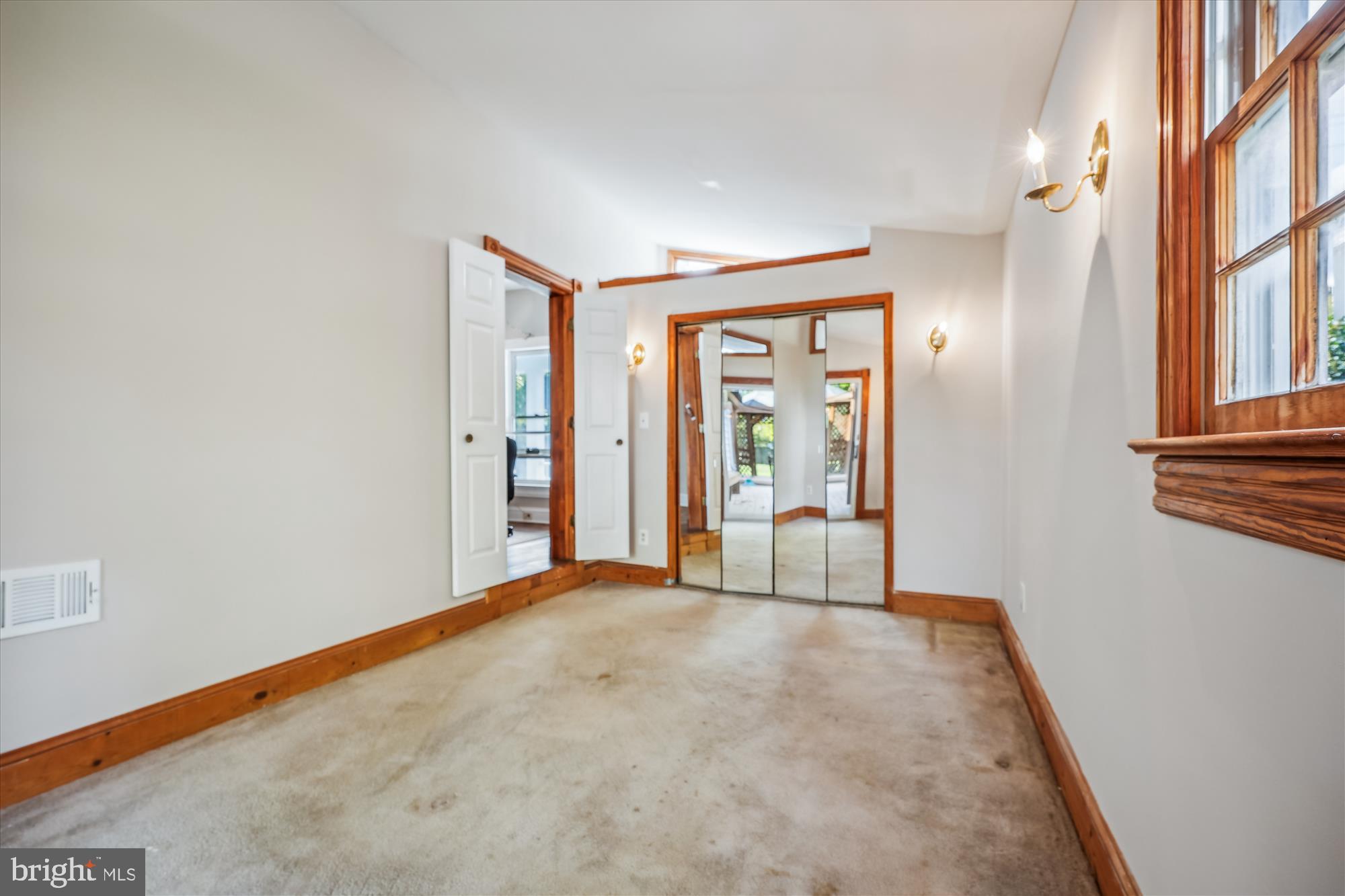 637 Ritchie Avenue Silver Spring, MD 20910 - Photo 9 of 38 Main Level Bedroom With Access To Office