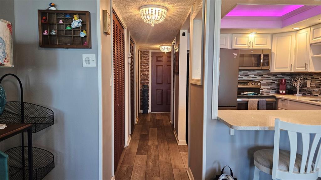 4575 Cove Circle, Unit 1105 St. Petersburg, FL 33708 - Photo 22 of 40
