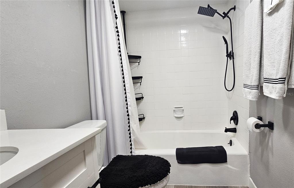 4575 Cove Circle, Unit 1105 St. Petersburg, FL 33708 - Photo 29 of 40