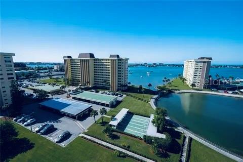 4575 Cove Circle, Unit 1105 St. Petersburg, FL 33708 - Photo 36 of 40
