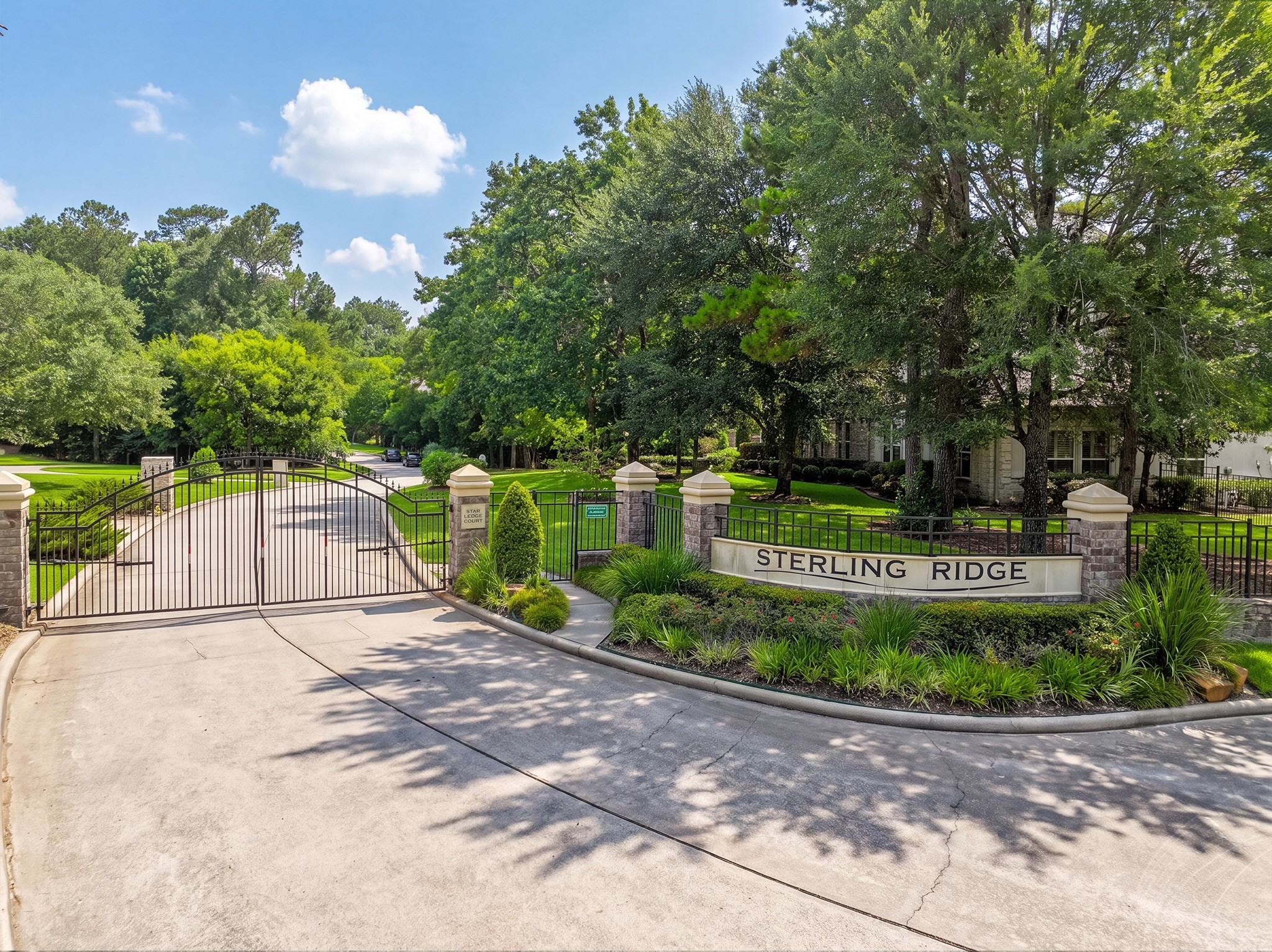 6702 Star Ledge Court Spring, TX 77389 - Photo 3 of 39 Gallery Image 3