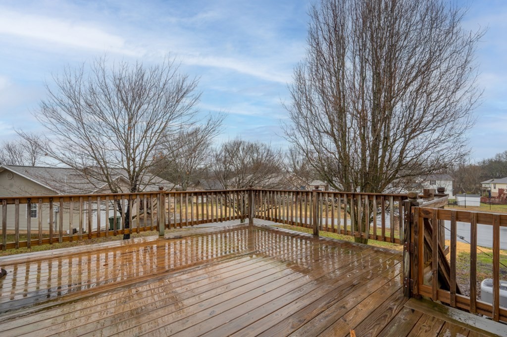 1704 North Ridge Court Sevierville, TN 37862 - Photo 5 of 31 Gallery Image 5