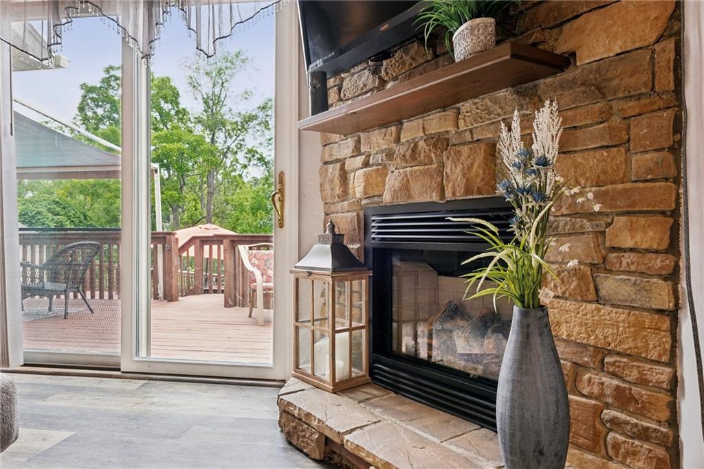 560 Adele Drive Irwin, PA 15642 - Photo 13 of 43