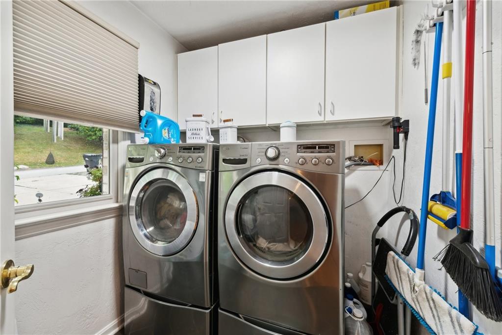 560 Adele Drive Irwin, PA 15642 - Photo 18 of 43