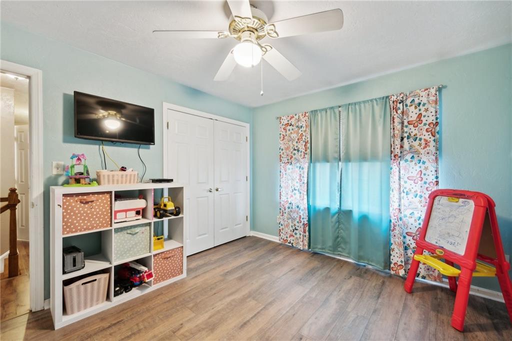 560 Adele Drive Irwin, PA 15642 - Photo 23 of 43