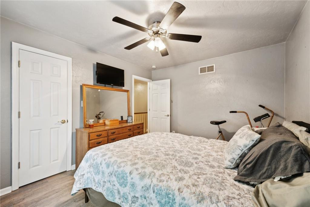 560 Adele Drive Irwin, PA 15642 - Photo 28 of 43