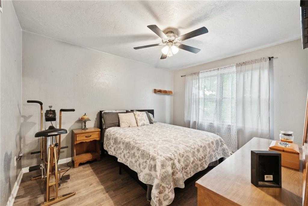 560 Adele Drive Irwin, PA 15642 - Photo 29 of 43