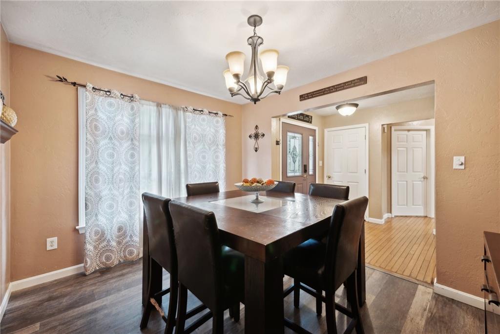 560 Adele Drive Irwin, PA 15642 - Photo 6 of 43