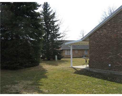 2233 Manhattan Boulevard, Unit 2233 Springfield, OH 45504 - Photo 3 of 13