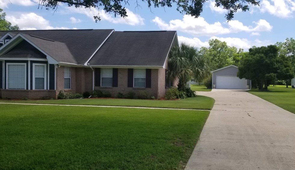 102 Creek Ridge Road Dothan, AL 36301 - Photo 3 of 33
