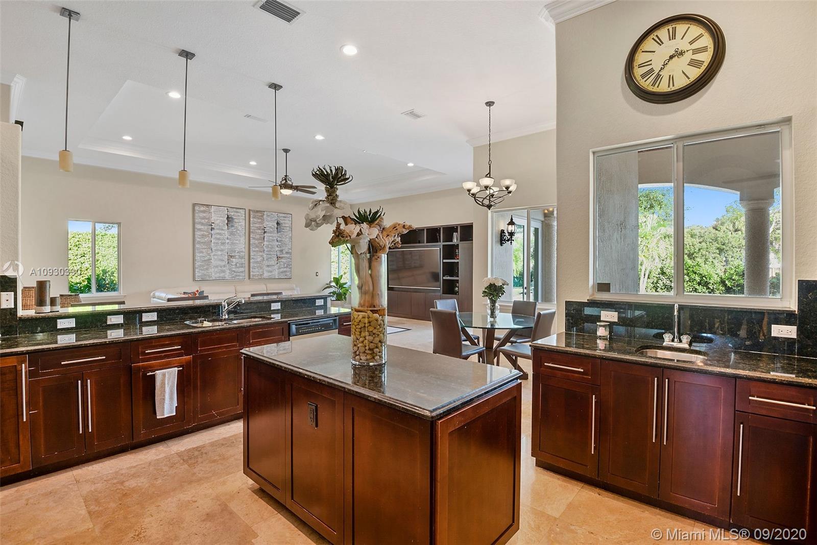 9401 Southwest 88th Court Miami, FL 33176 - Photo 12 of 45
