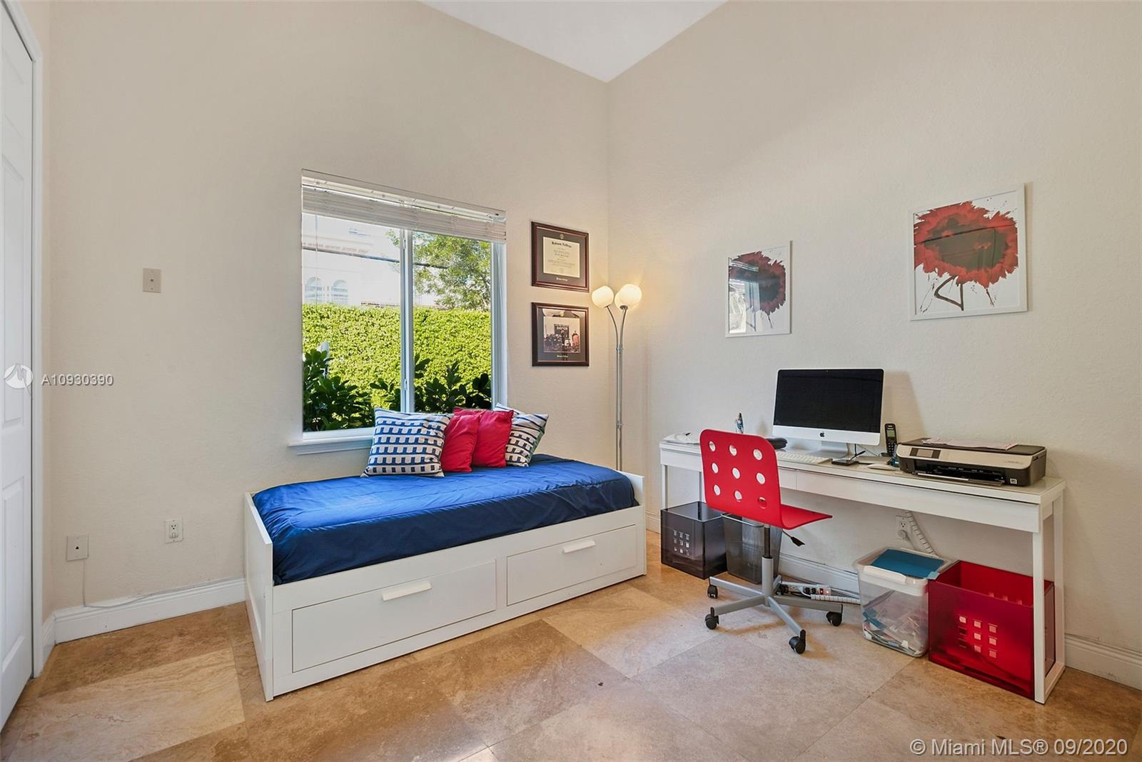 9401 Southwest 88th Court Miami, FL 33176 - Photo 15 of 45