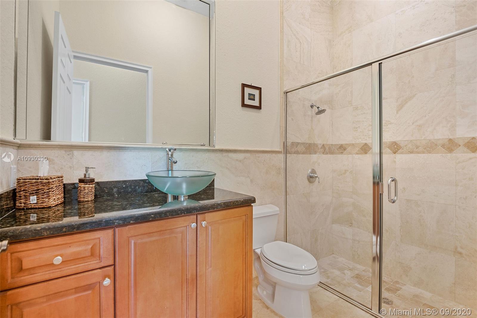 9401 Southwest 88th Court Miami, FL 33176 - Photo 16 of 45