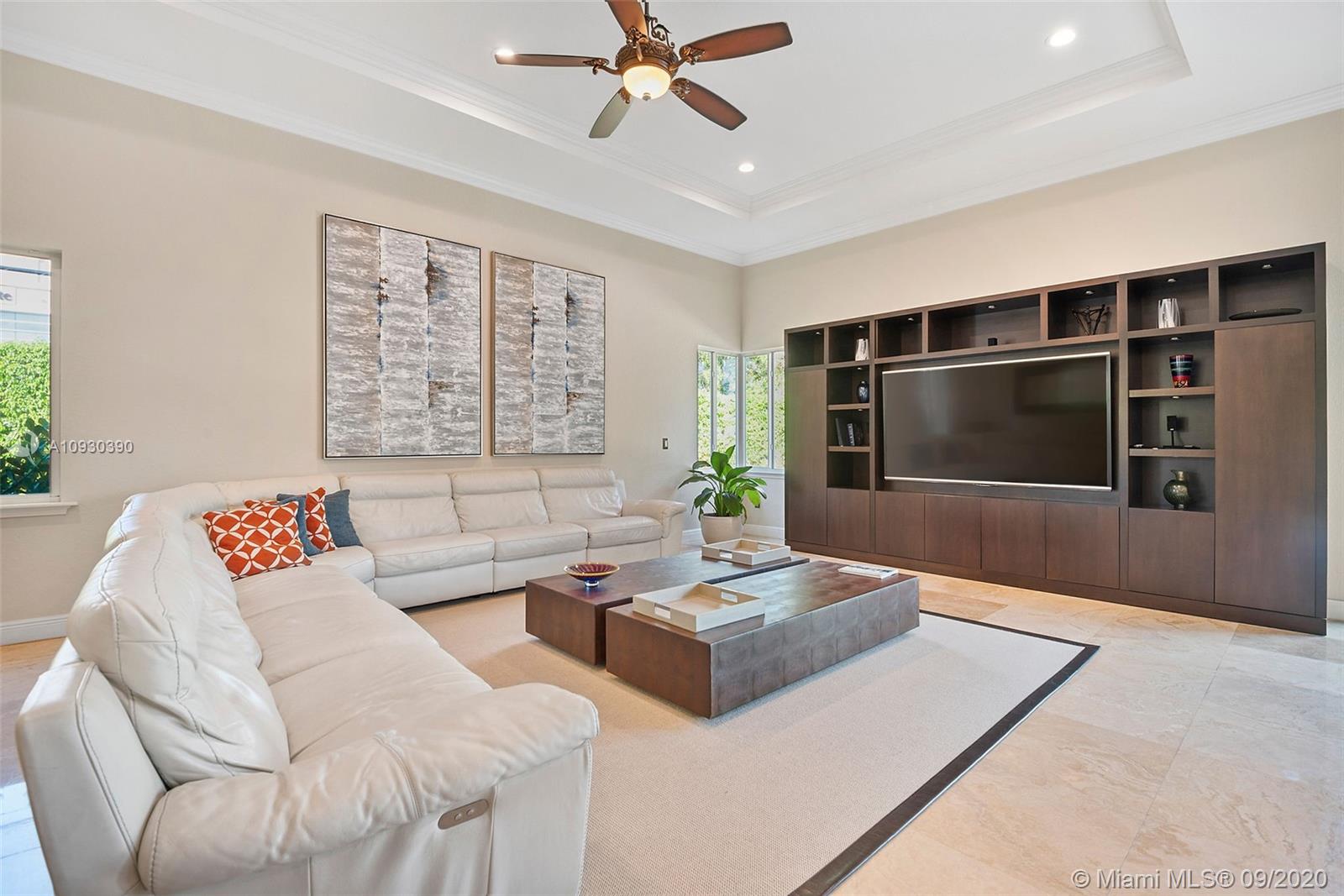 9401 Southwest 88th Court Miami, FL 33176 - Photo 8 of 45