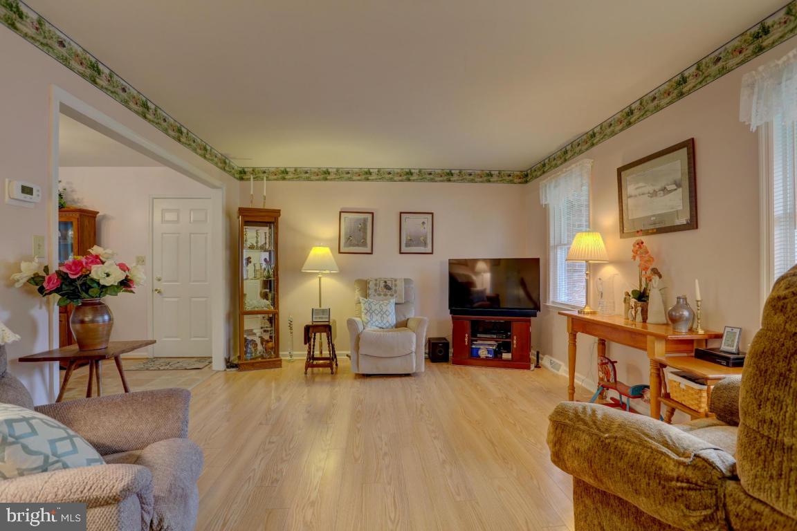 6 Paddock Drive Lititz, PA 17543 - Photo 13 of 32