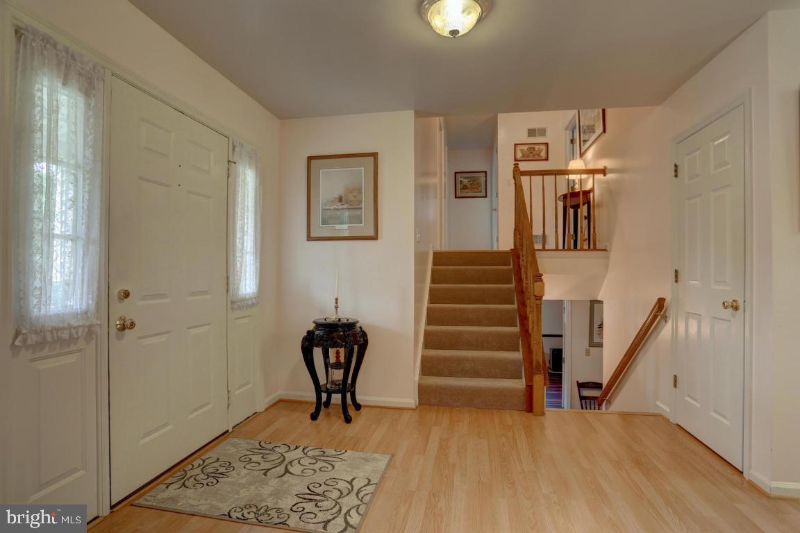 6 Paddock Drive Lititz, PA 17543 - Photo 4 of 32
