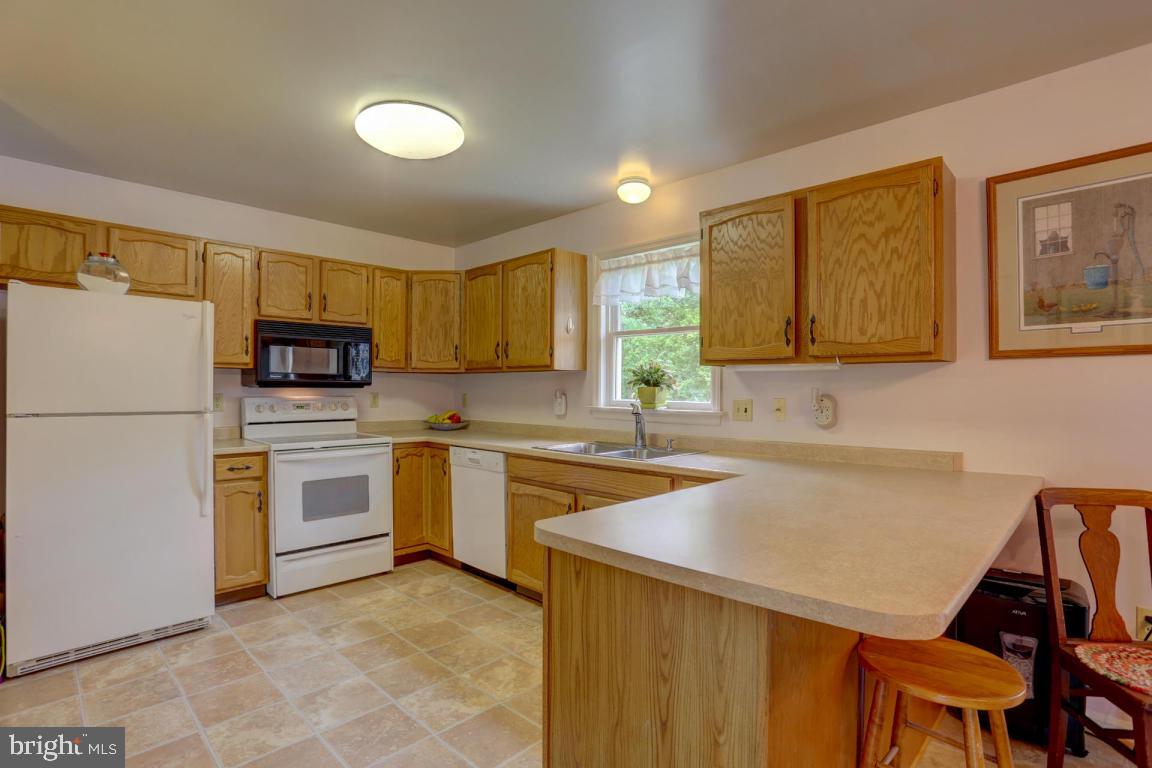 6 Paddock Drive Lititz, PA 17543 - Photo 9 of 32