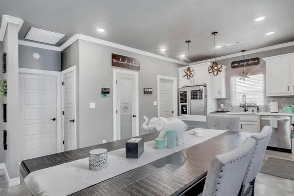 $1,695 | 1018 Chase Street, Denison, TX 75020