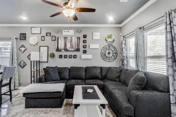 $1,695 | 1018 Chase Street, Denison, TX 75020