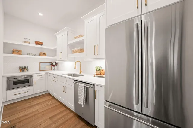 $3,749,000 | 2108 Ridge Road, Raleigh, NC 27607