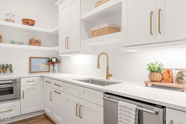 $3,625,000 | 2108 Ridge Road, Raleigh, NC 27607