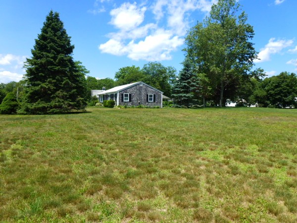 26 Old County Road Westport, MA 02790 - Photo 4 of 20 Gallery Image 4