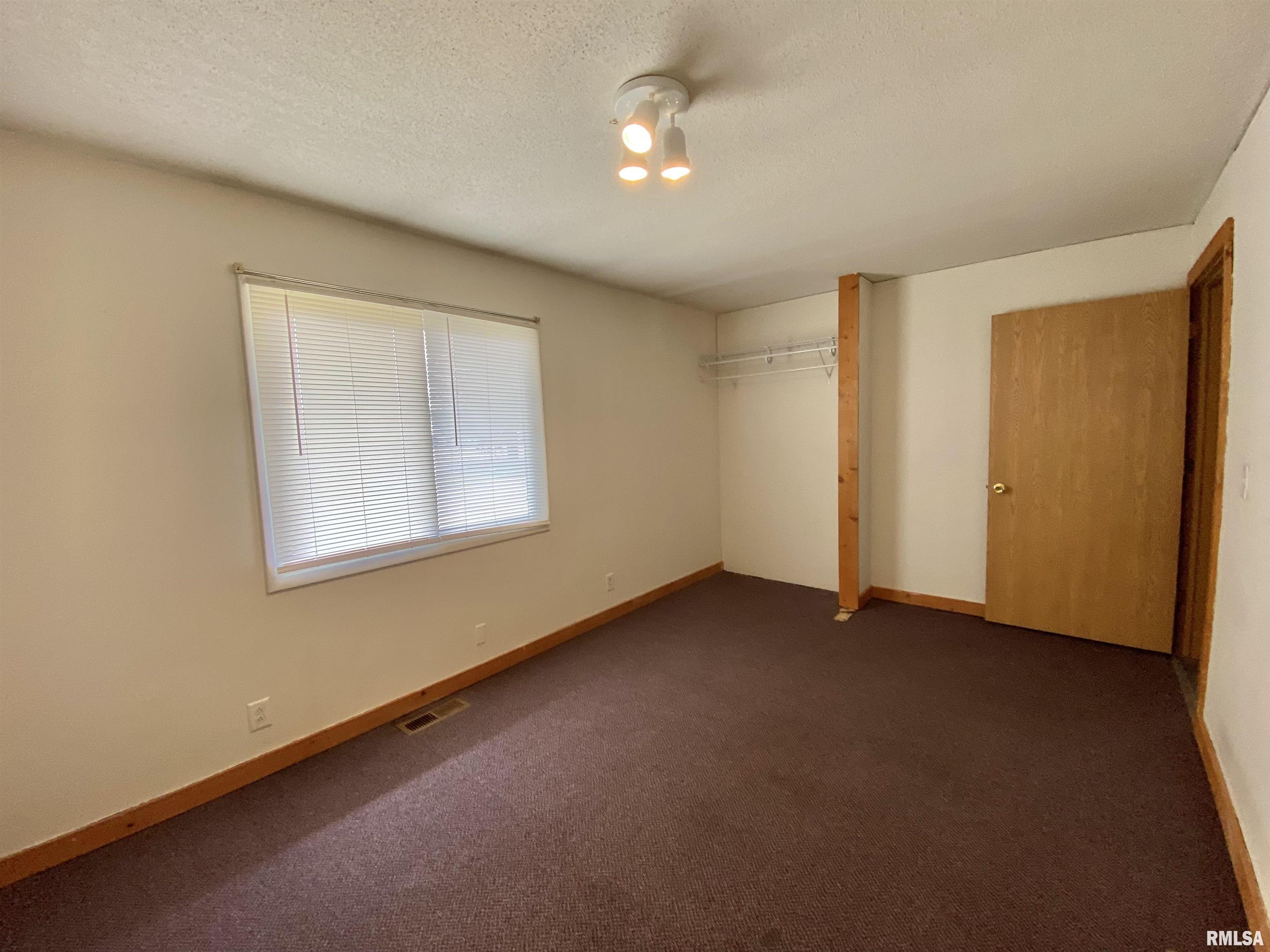 1106 East Murray Street Macomb, IL 61455 - Photo 23 of 48