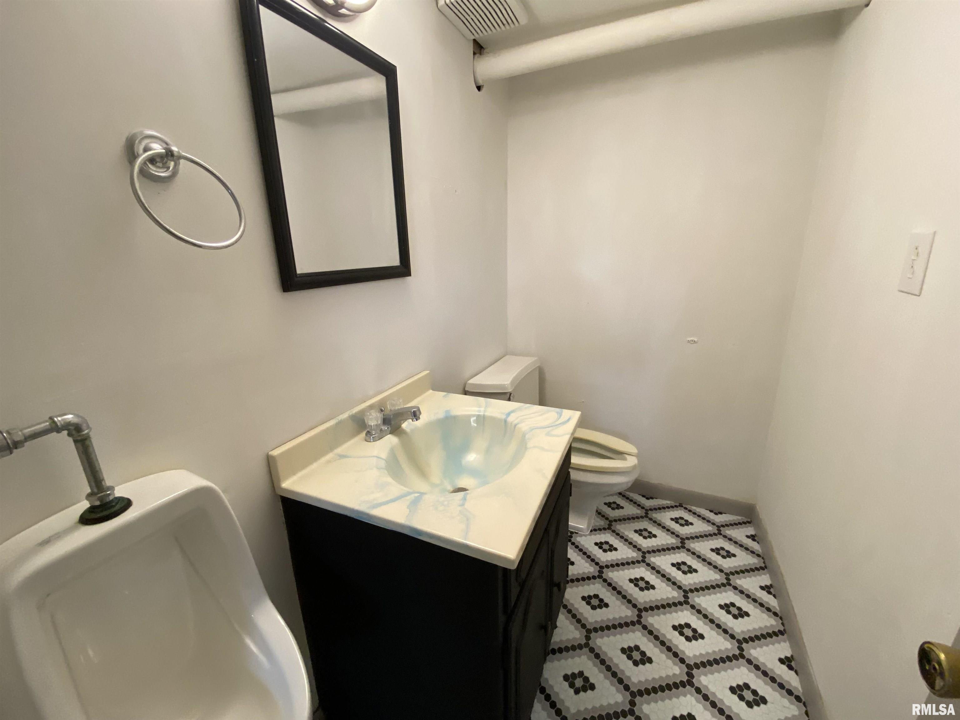 1106 East Murray Street Macomb, IL 61455 - Photo 47 of 48