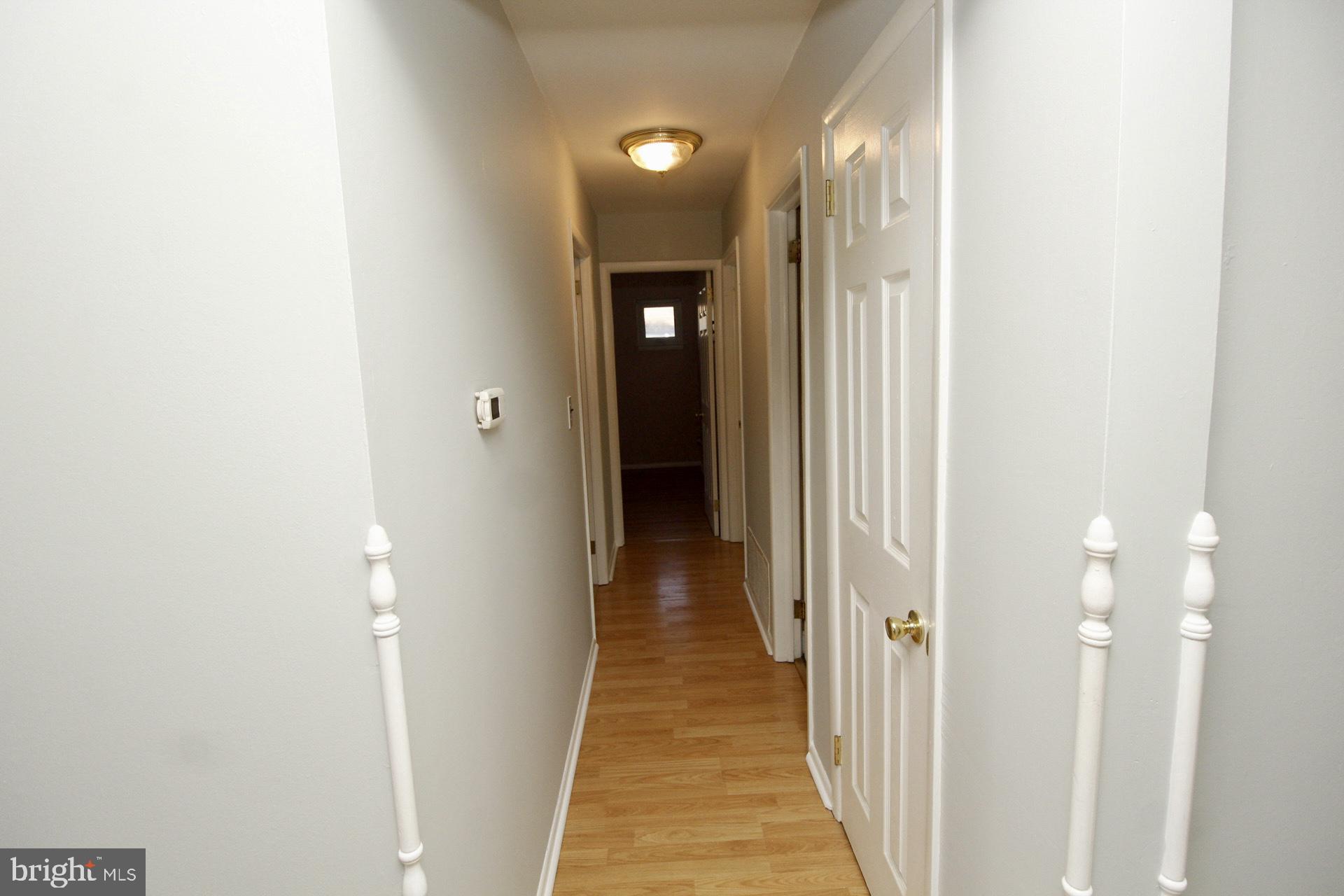 16 Amsterdam Road Hamilton, NJ 08620 - Photo 8 of 29