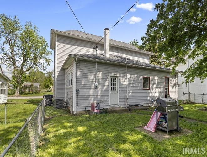 210 North Oak Street Redkey, IN 47373 - Photo 2 of 32