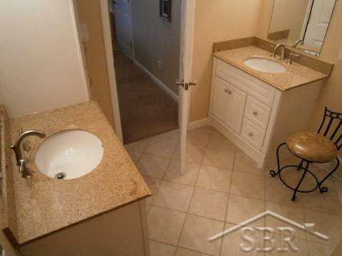 280 Stoneham Road Saginaw, MI 48638 - Photo 10 of 16 20354411-9.JPG