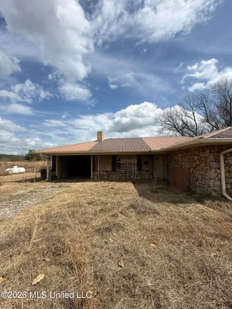 $160,000 | 2384 Highway 51, Winona, MS 38967
