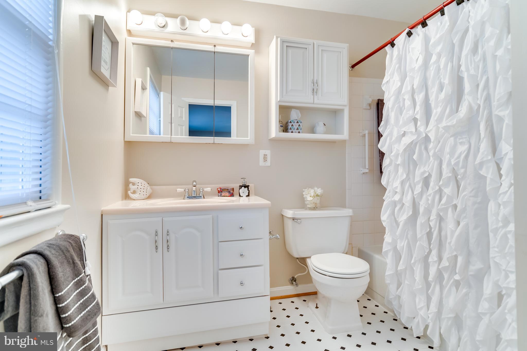8526 Bradford Road, Unit 47 Silver Spring, MD 20901 - Photo 21 of 31