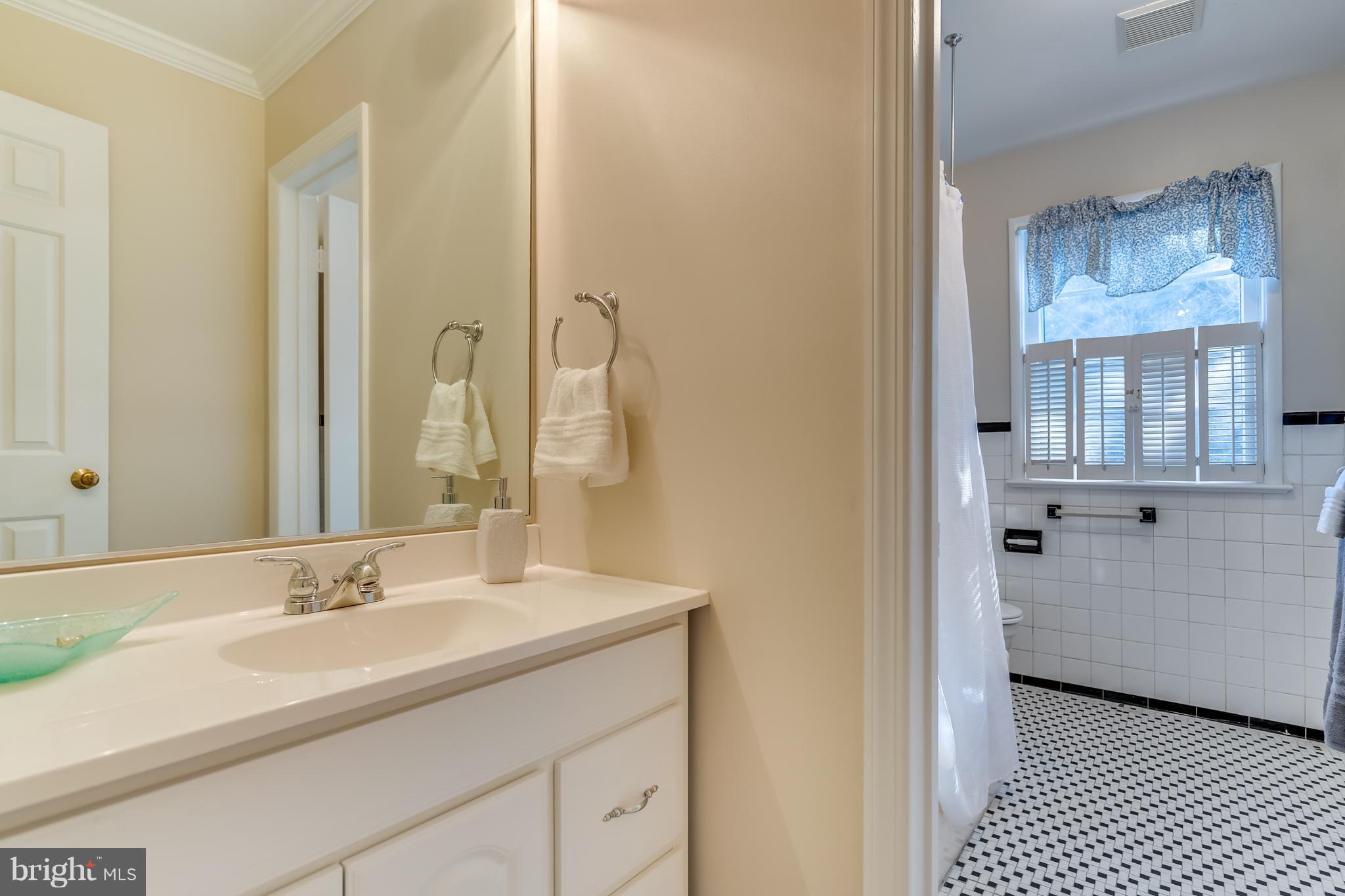 8526 Bradford Road, Unit 47 Silver Spring, MD 20901 - Photo 24 of 31