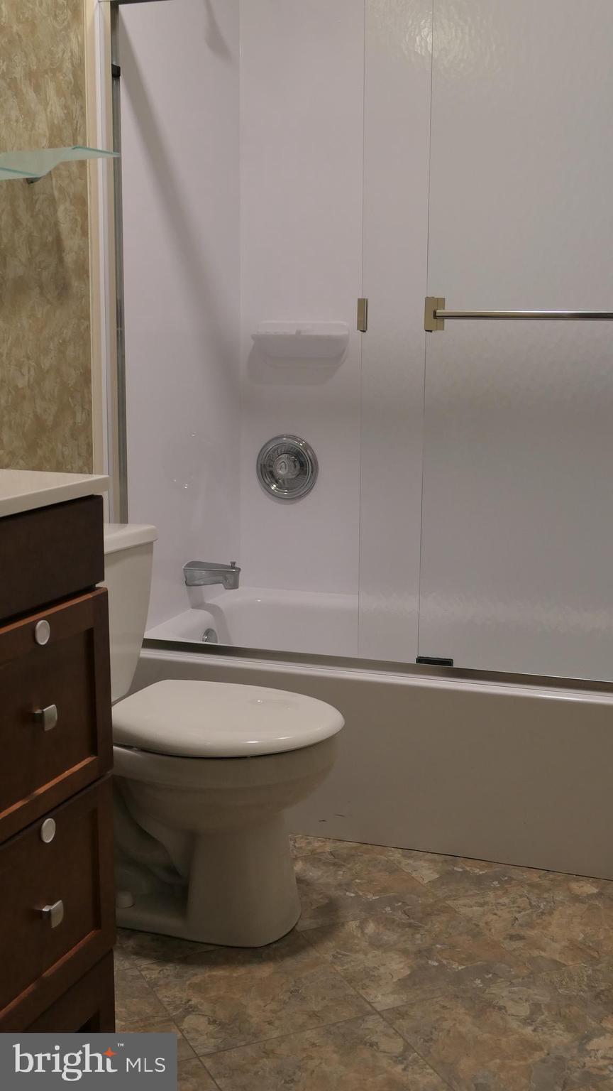 331 Bryanstone Road Reisterstown, MD 21136 - Photo 21 of 31 Hall Bath