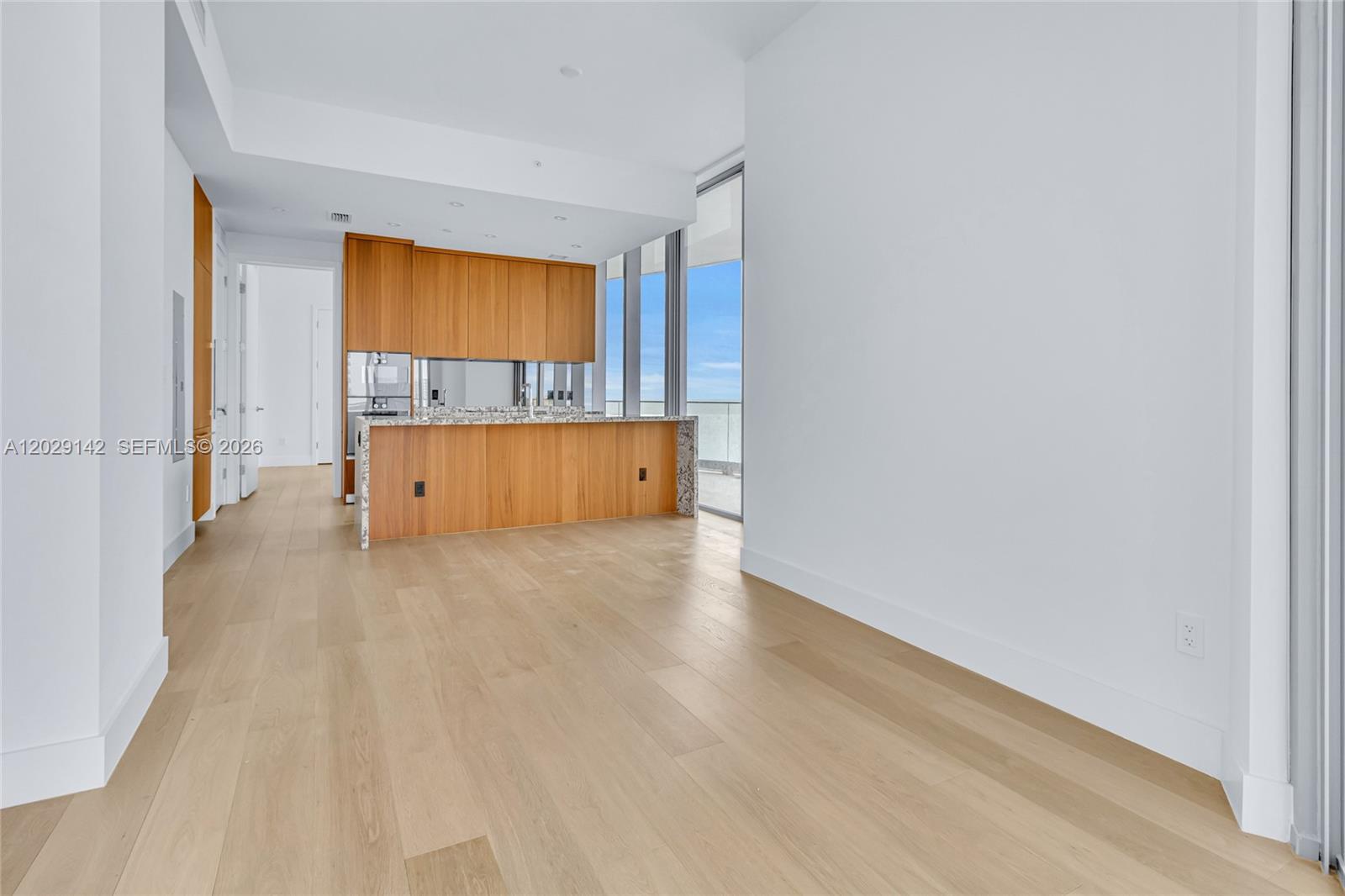 175 Southeast 25th Road, Unit 1103 Miami, FL 33129 - Photo 12 of 31
