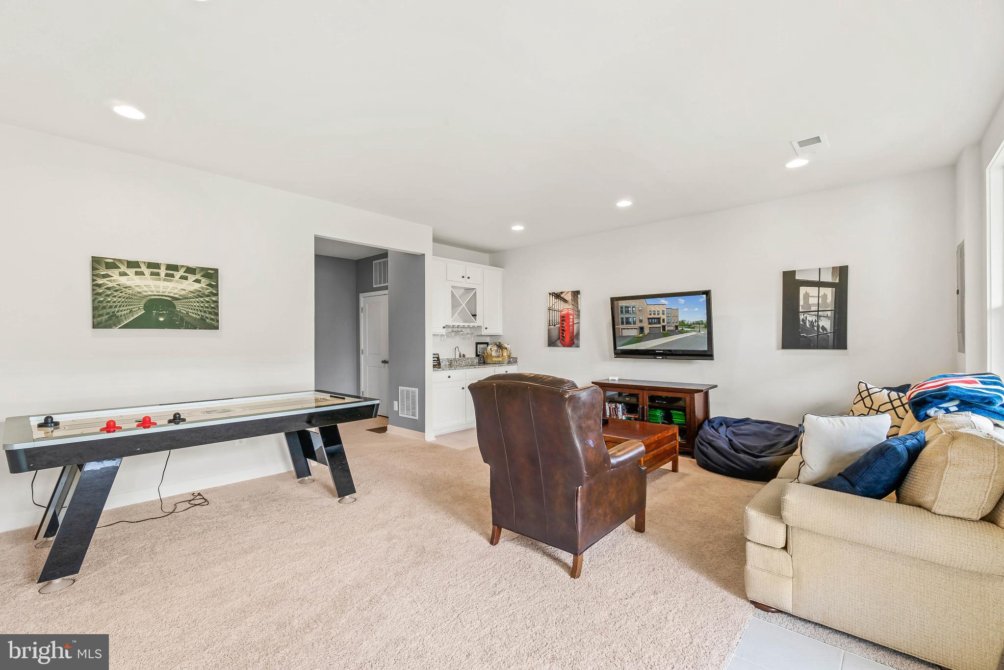 23110 Sullivans Cove Square Brambleton, VA 20148 - Photo 27 of 41 Lower level