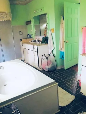 $170,000 | 1005 South Access Road, Clyde, TX 79510