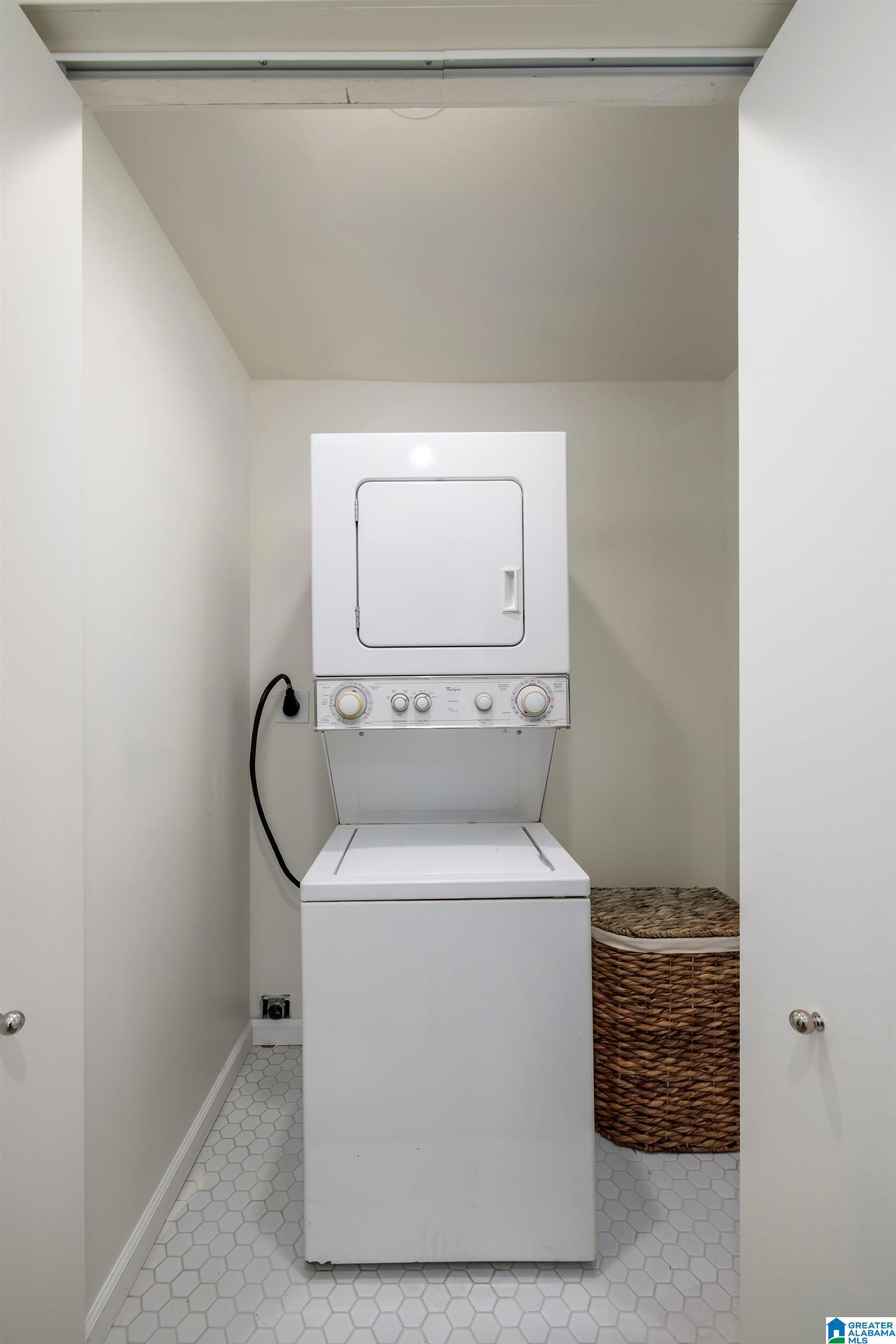 4228 Warren Road Birmingham, AL 35213 - Photo 35 of 41