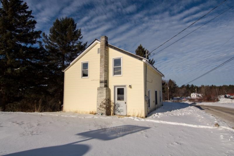 26 River Road Bethlehem, NH 03574 - Photo 5 of 13 Gallery Image 5