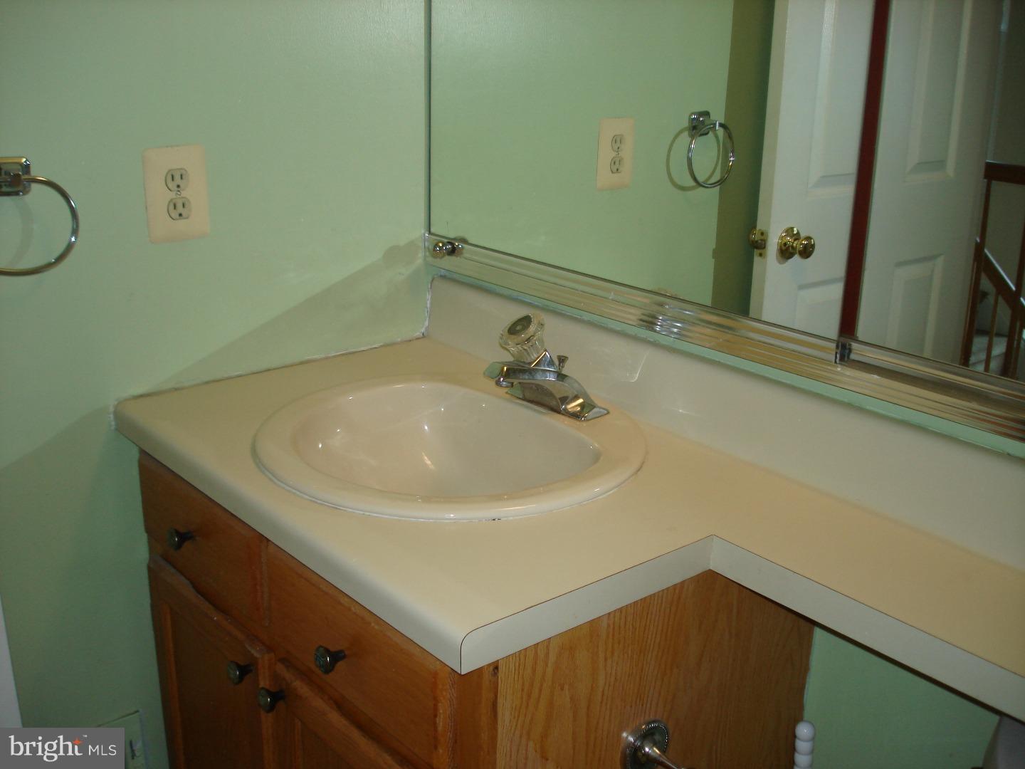 52 Spruce Road East Windsor, NJ 08520 - Photo 21 of 25 Bathroom