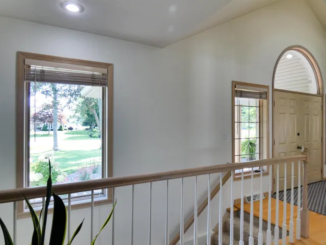 $574,900 | 2753 Summerset Circle, Suamico, WI 54173