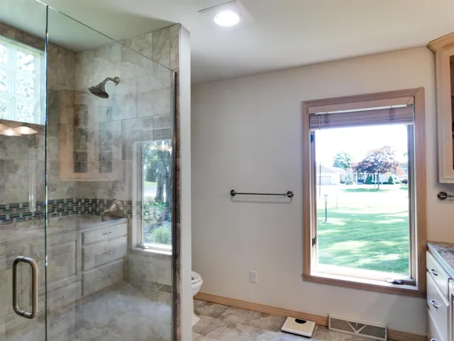 $574,900 | 2753 Summerset Circle, Suamico, WI 54173