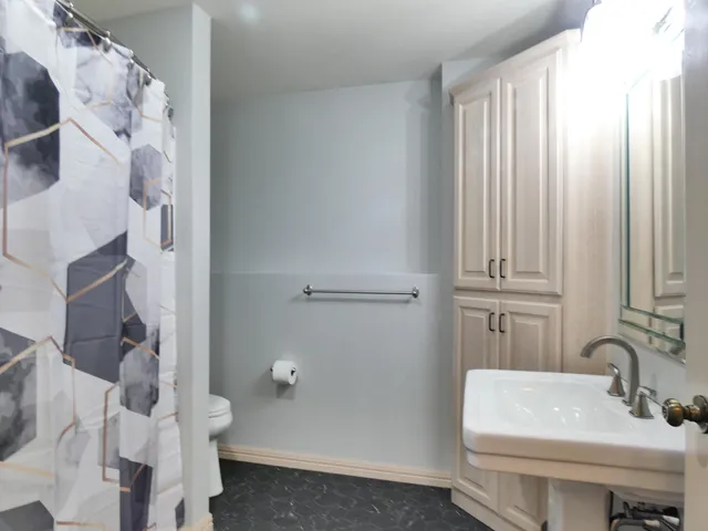 $574,900 | 2753 Summerset Circle, Suamico, WI 54173