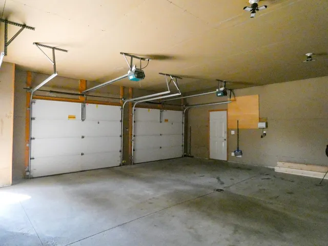 $574,900 | 2753 Summerset Circle, Suamico, WI 54173