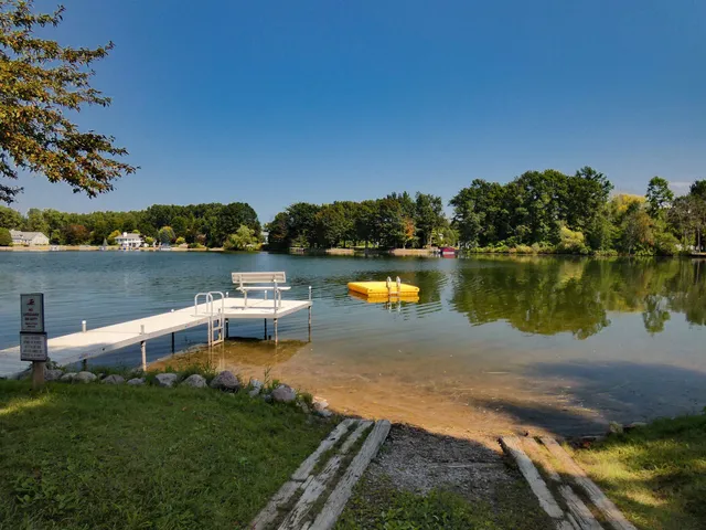 $574,900 | 2753 Summerset Circle, Suamico, WI 54173