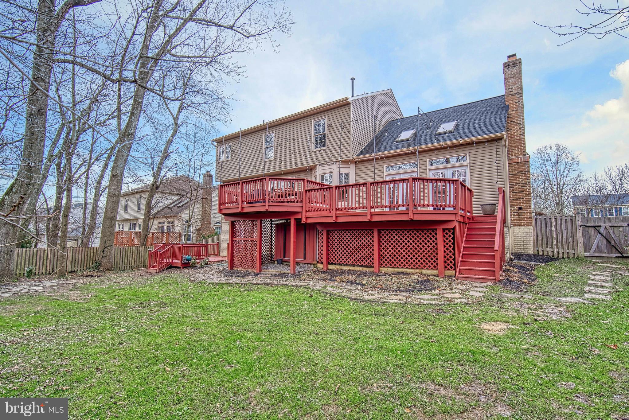14539 Cutstone Way Silver Spring, MD 20905 - Photo 16 of 34 Enjoy the 3rd deck, too, off lower level!