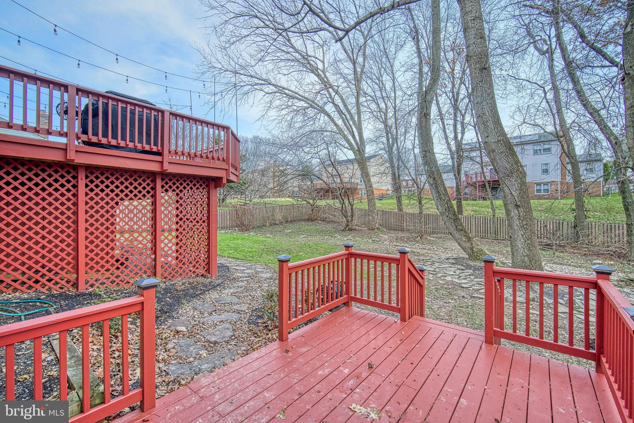 14539 Cutstone Way Silver Spring, MD 20905 - Photo 27 of 34 Lower level deck to yard