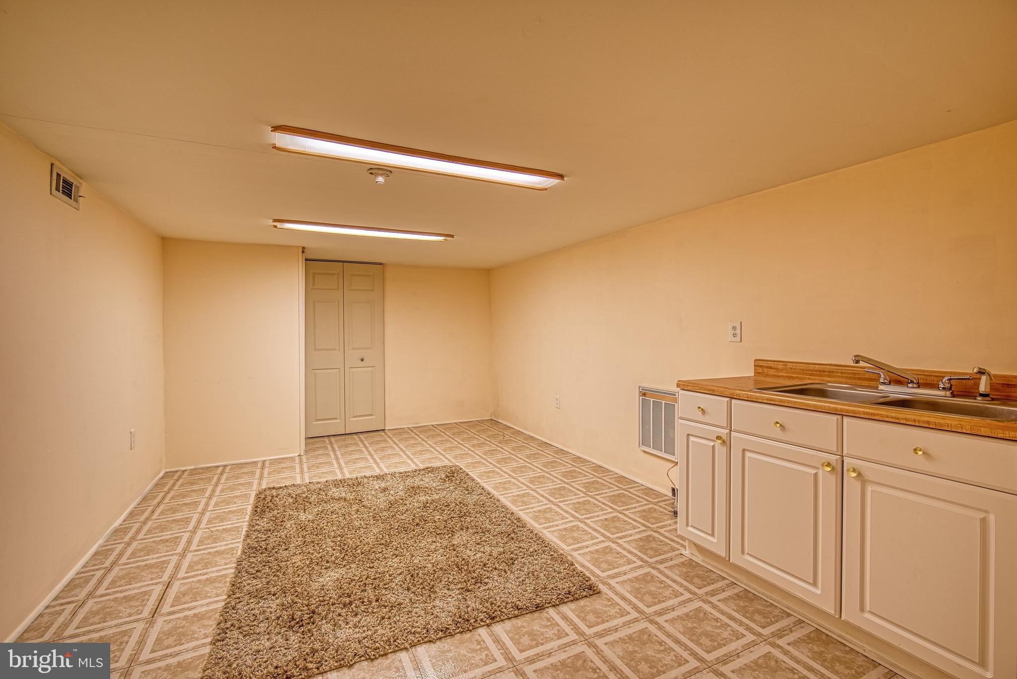 14539 Cutstone Way Silver Spring, MD 20905 - Photo 30 of 34 Bonus / Craft / Hobby space? You choose!